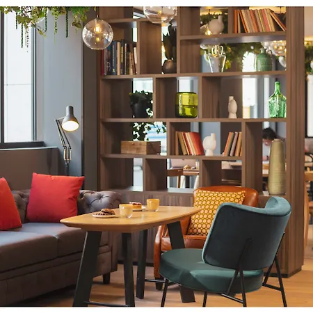 Novotel Vaugirard Montparnasse Hotel