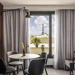 Novotel Vaugirard Montparnasse 4* Paris