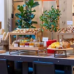 Hotel Novotel Vaugirard Montparnasse 4*