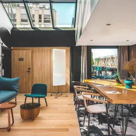Novotel Vaugirard Montparnasse Hotel
