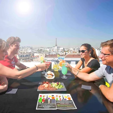 Novotel Vaugirard Montparnasse Hotel