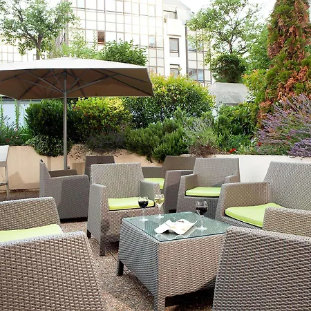 Hotel Novotel Vaugirard Montparnasse