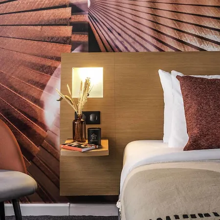 Novotel Vaugirard Montparnasse 4*