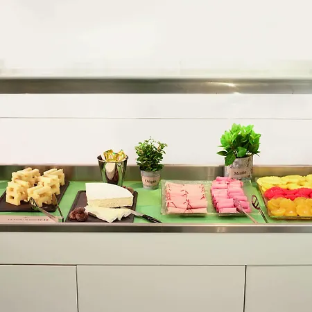 Hotel Novotel Vaugirard Montparnasse 4*