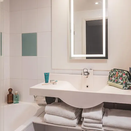 Novotel Vaugirard Montparnasse 4* Paris