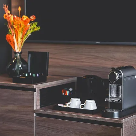 Novotel Vaugirard Montparnasse Hotel 4*