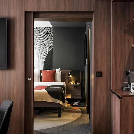 Novotel Vaugirard Montparnasse 4*