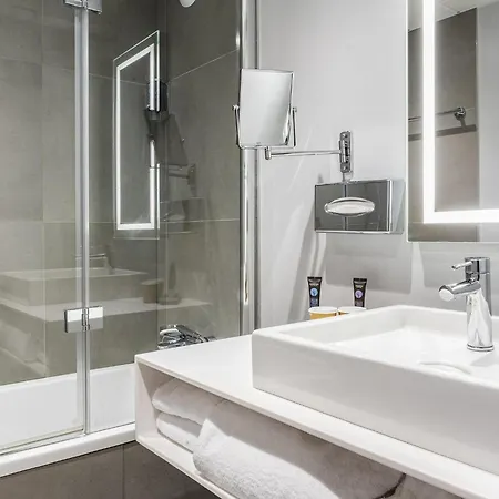 Novotel Vaugirard Montparnasse فندق باريس