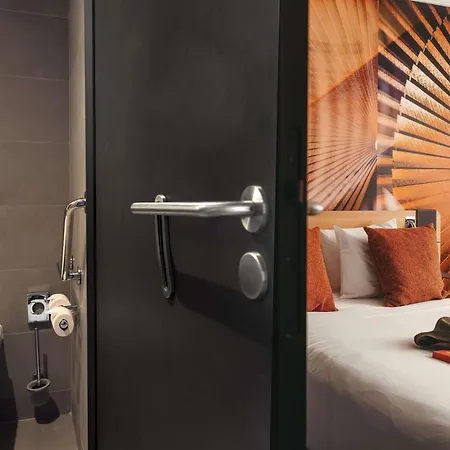 Novotel Vaugirard Montparnasse 4* Paris
