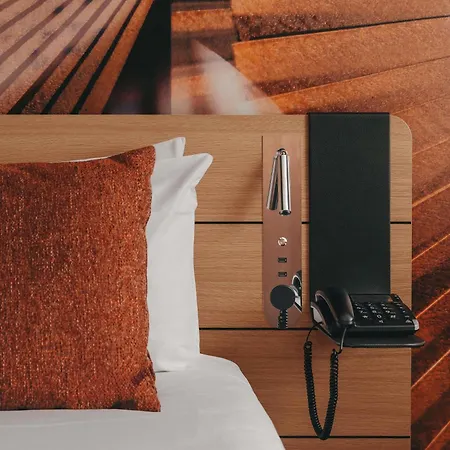 Novotel Vaugirard Montparnasse Hotel