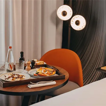 Novotel Vaugirard Montparnasse Hotel