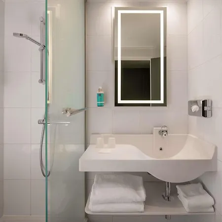 Novotel Vaugirard Montparnasse 4*