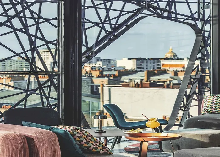 Novotel Vaugirard Montparnasse Hotel 4*