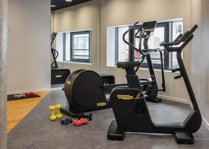 Novotel Vaugirard Montparnasse Hotel 4*